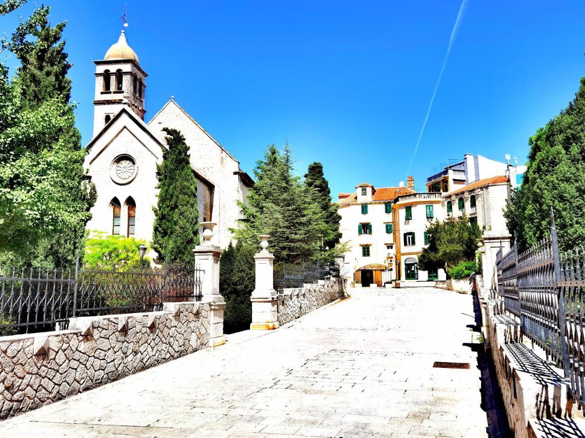 Xy Suites - Design Apartments Šibenik Екстериор снимка