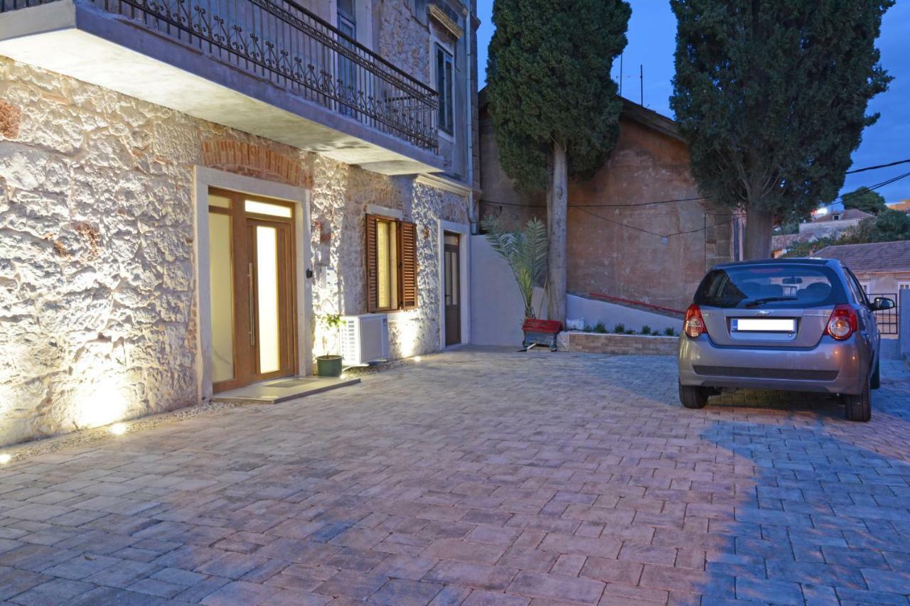 Xy Suites - Design Apartments Šibenik Екстериор снимка